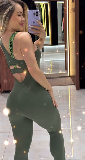 MACAQUINHO LUNNA + REGATINHA